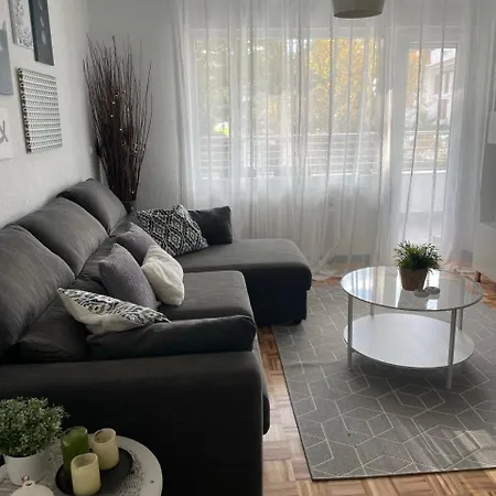 Piso En A 100 Metros De La Playa Apartamento