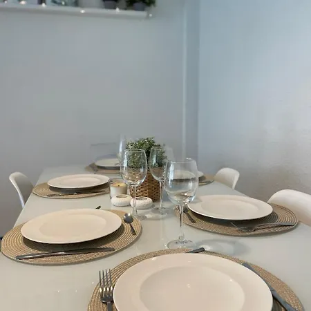 Apartamento Piso En A 100 Metros De La Playa *