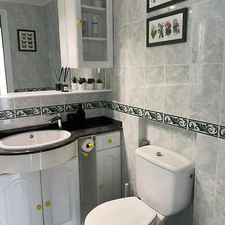 Piso En A 100 Metros De La Playa * Baquio