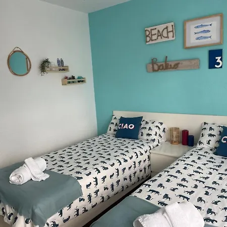 Piso En A 100 Metros De La Playa Apartment *